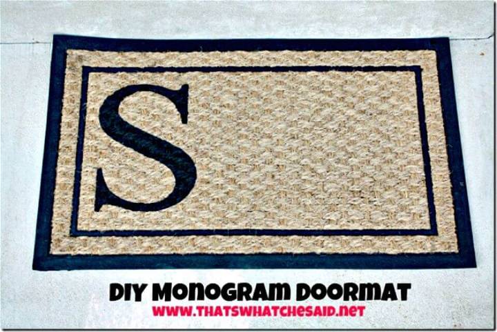 Simple DIY Monogram Doormat