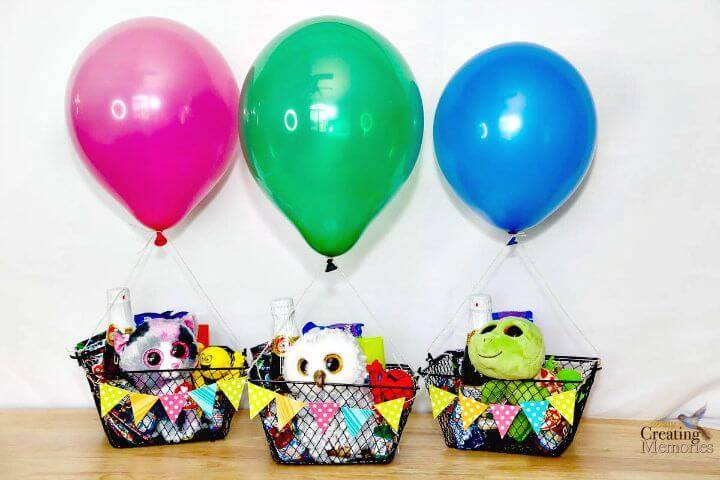 How to Make Hot Air Balloon Party Favors