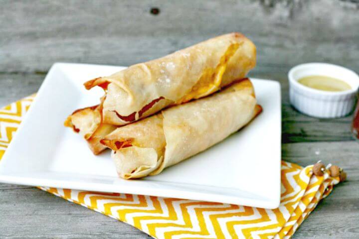 Cheesy Hot Dog Wontons Recipe