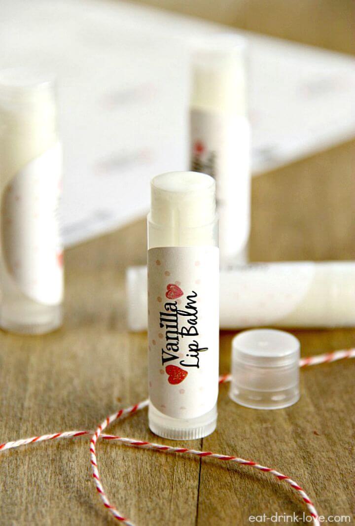 Homemade Vanilla Lip Balm Recipe - DIY