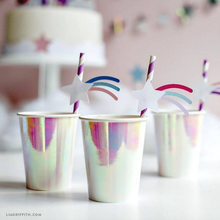 Beautiful DIY Shooting Star Paper Straw Toppers