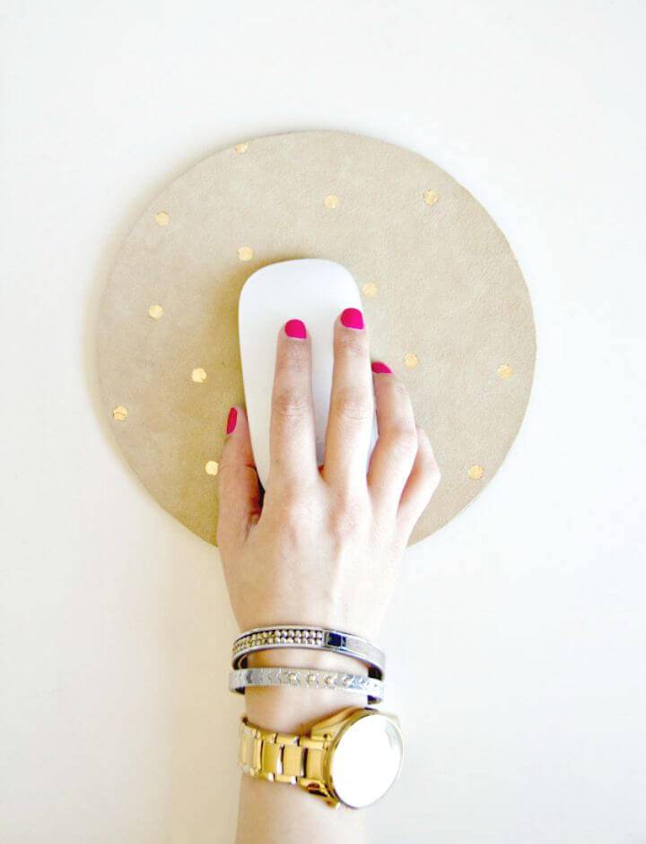DIY Suede and Gold Leaf Polka Dot Mouse Pad