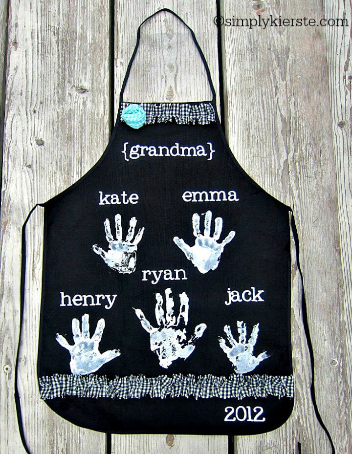 Make Your Own Handprint Apron