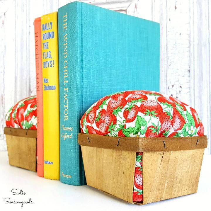 Make Berry Basket Bookends