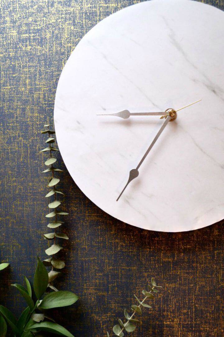 Make Your Own Marble Clock - DIY
