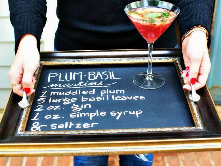 DIY Chalkboard Serving Trays from Old Picture Frames