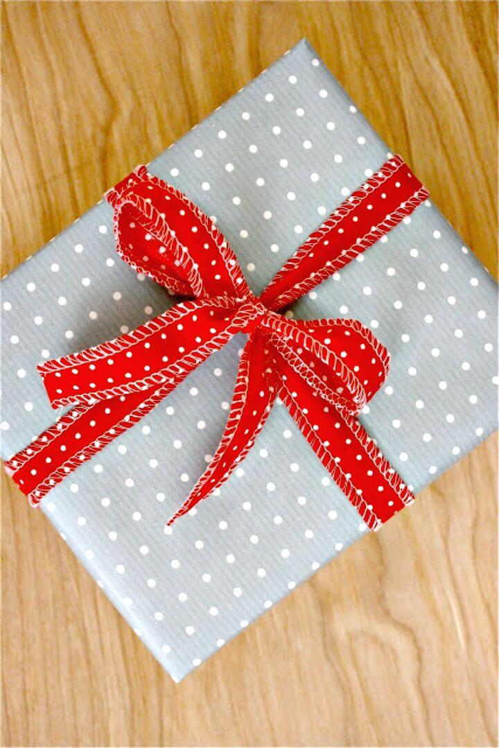 DIY Fabric Ribbon Gift Wrapping