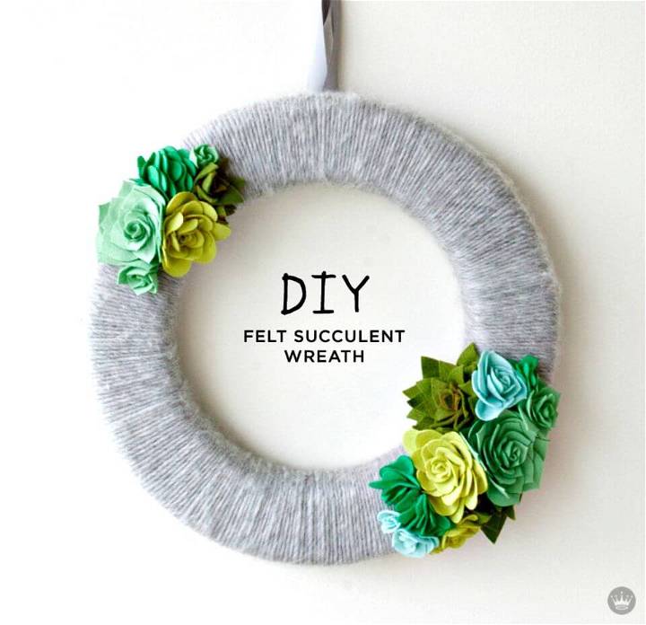 Fresh DIY Felt Succulent Wreath