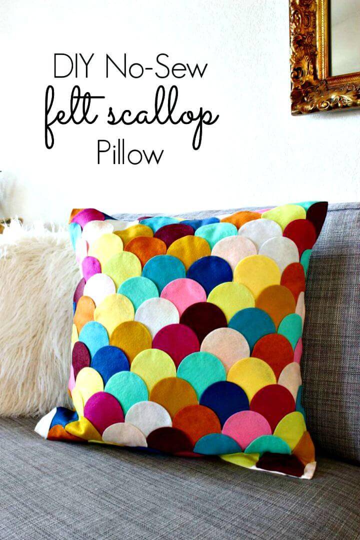 Easy DIY Felt Scalloped Pillow