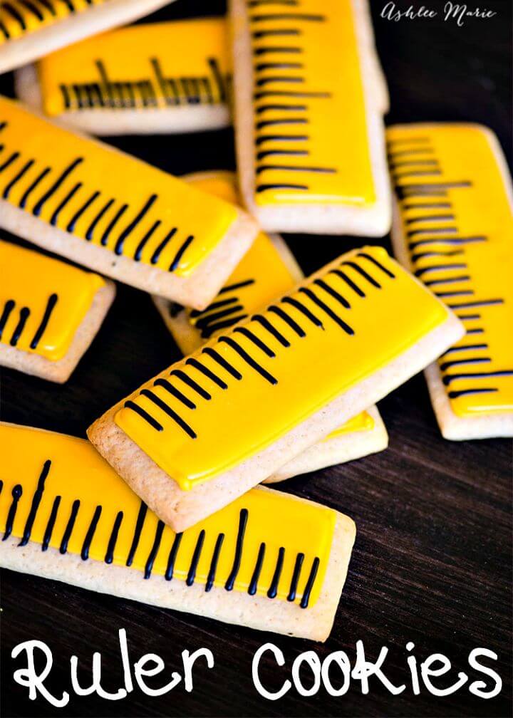 How to Make Decorative Ruler Sugar Cookies