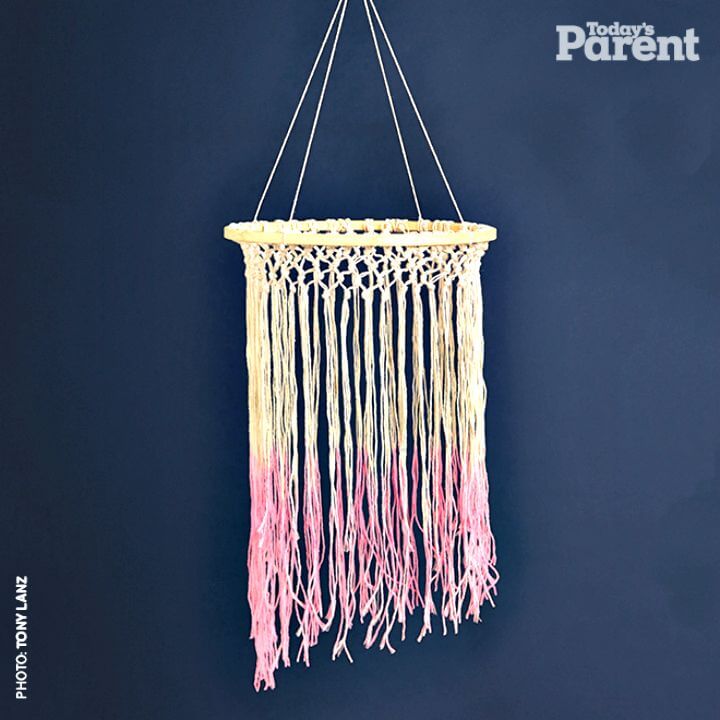 Make a Macrame Dip-dyed Mobile for Nursery Room - DIY 