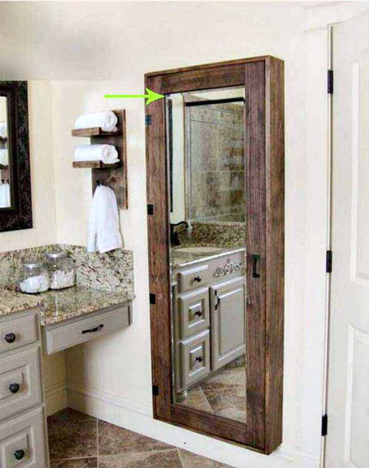 DIY Pallet Bathroom Mirror Storage Case