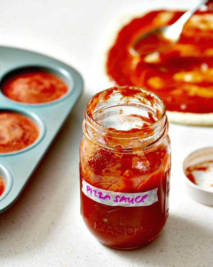 Homemade Pizza Sauce Recipe