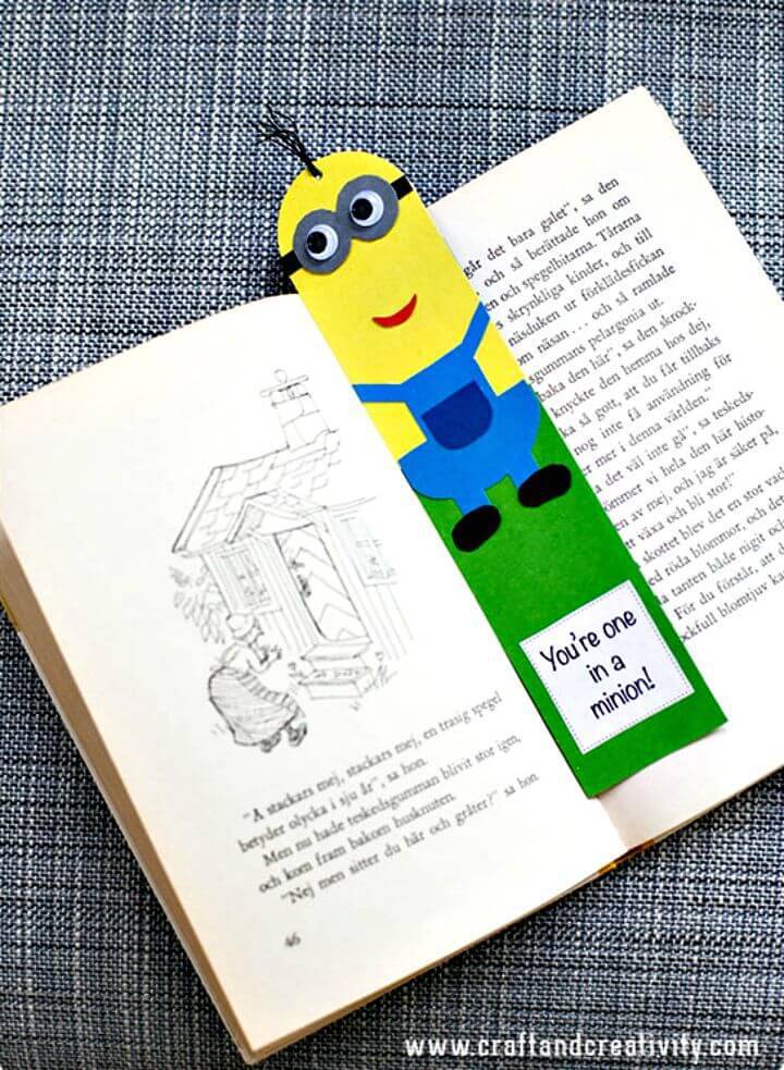 Make Your Own Minion Bookmarks
