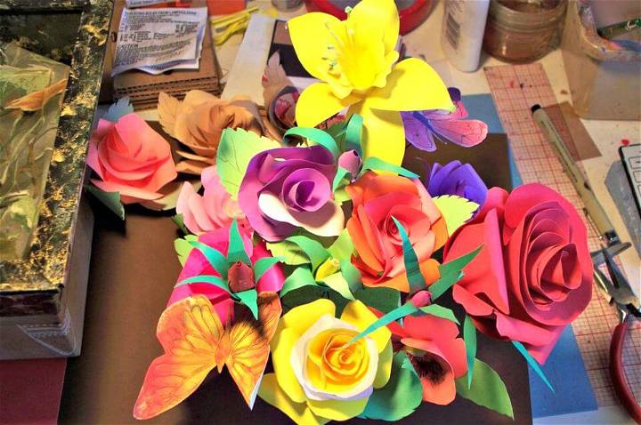 Make Your Own Paper Roses - DIY