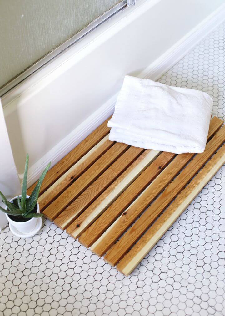 How to Make a Cedar Bath Mat