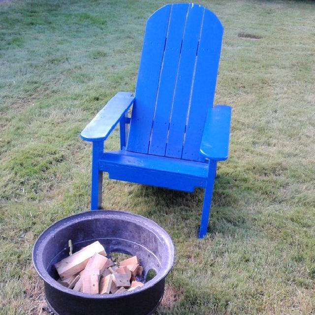 Adirondack Style Chair Out of Pallet Wood