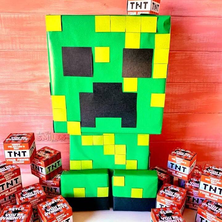 DIY Creeper Minecraft Valentine Box