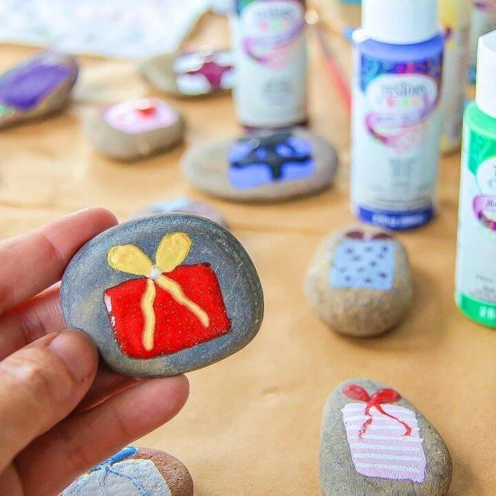 DIY Painted Kindness Rocks,stone painting designs