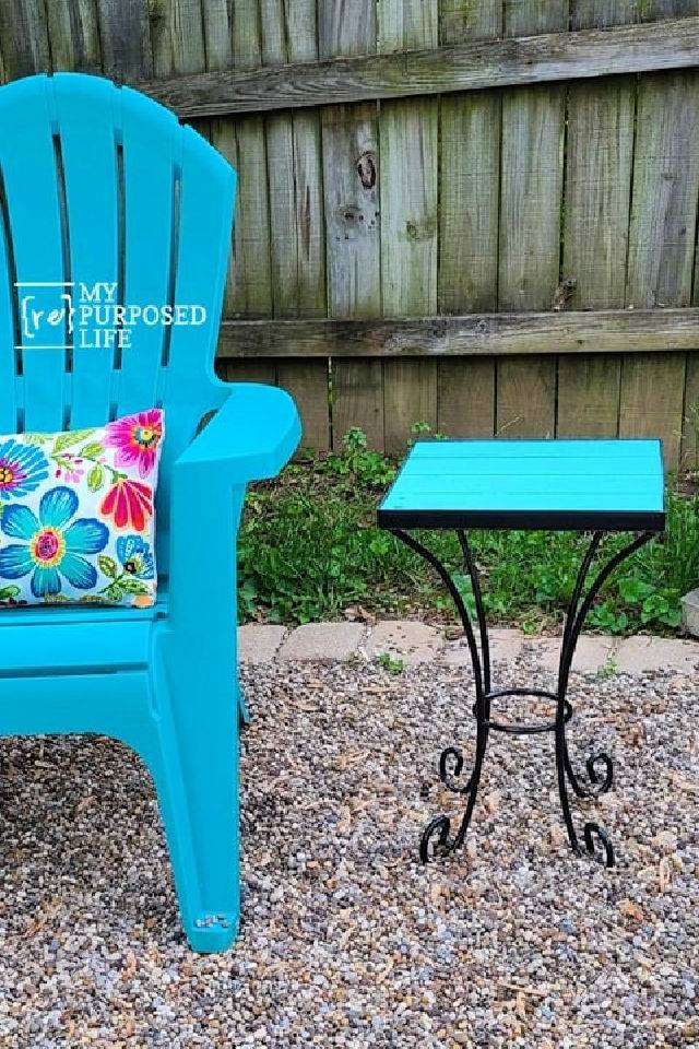 DIY Pallet Top Side Tables for Outdoor
