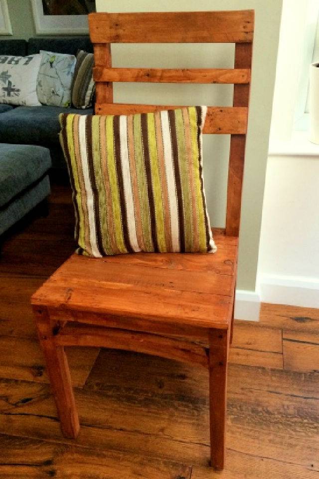 Free Pallet Chair Woodworking Plan