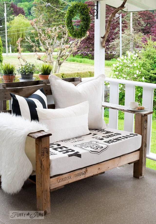 How to Build a Pallet Wood Patio Chair