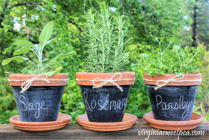 How to Make Chalkboard Painted Pots