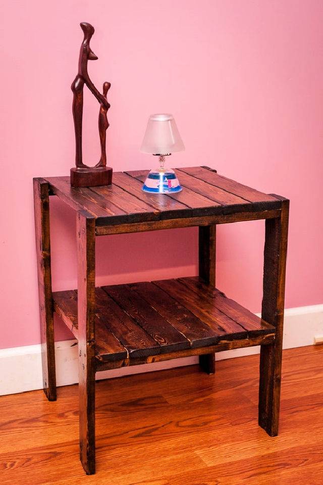 Make a Pallet Wood Side Table Step by Step