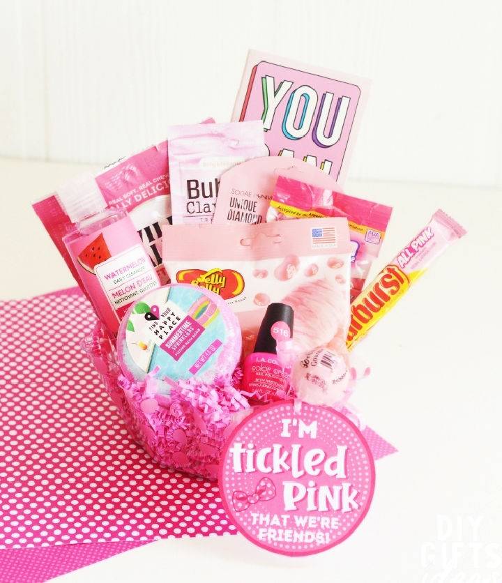 How to Make a Pink Gift Basket