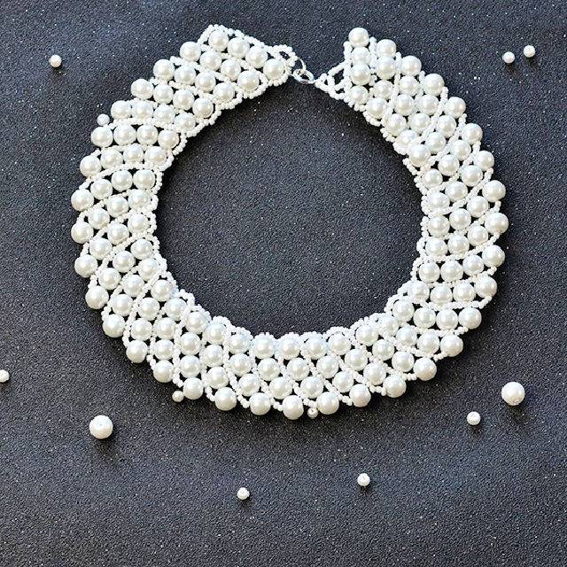 Pretty DIY White Pearl Bead Statement Necklace