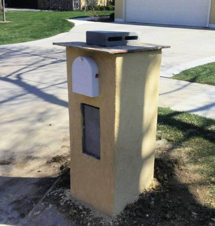 How to Do You Make a Stucco Mailbox