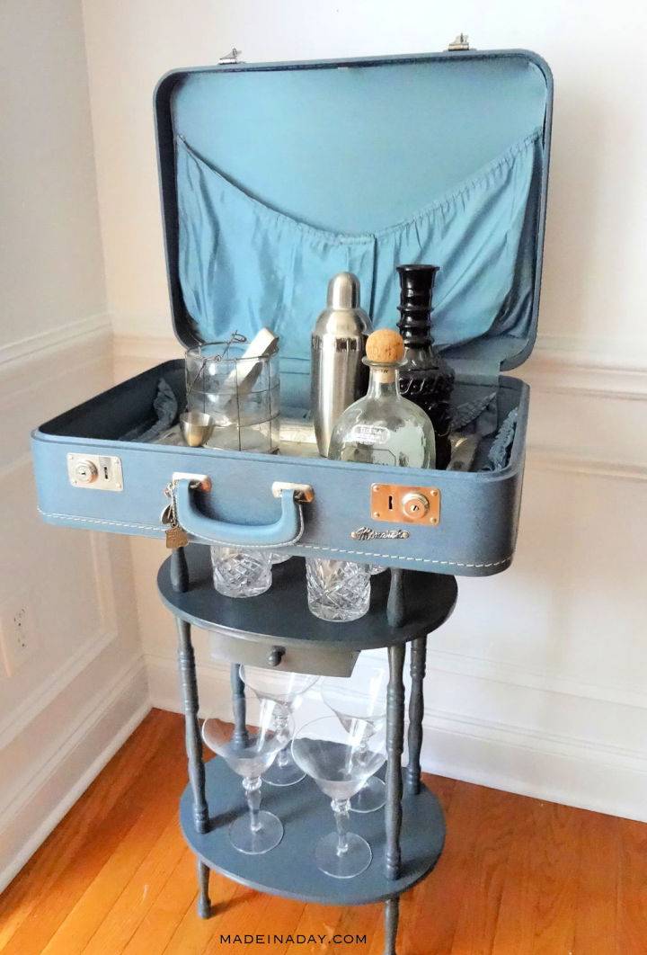 Homemade Vintage Suitcase Table Bar