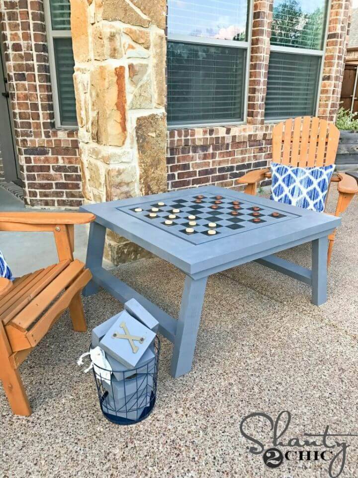 Adorable DIY Outdoor Game Table