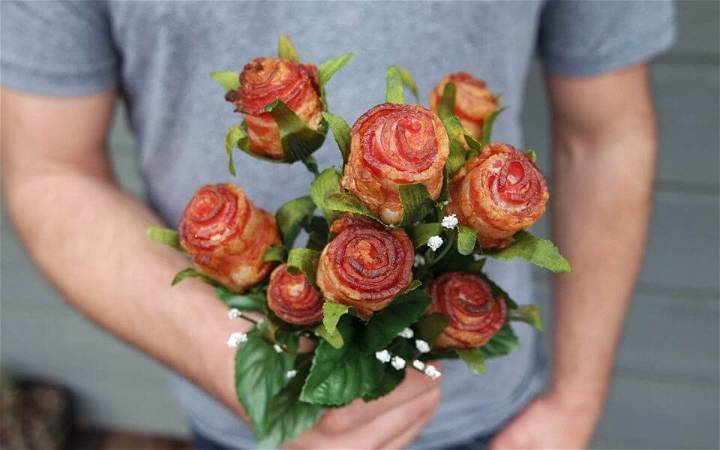 Amazing DIY Bacon Roses