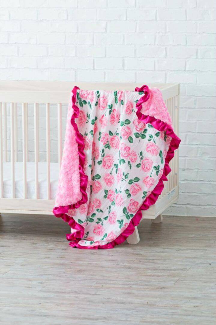 Beautiful DIY Ruffled Baby Blanket