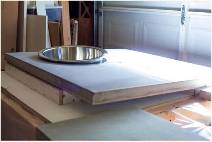DIY Concrete Countertops a Kitchen Update