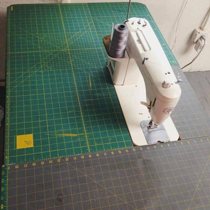 DIY Inset Sewing Machine Table
