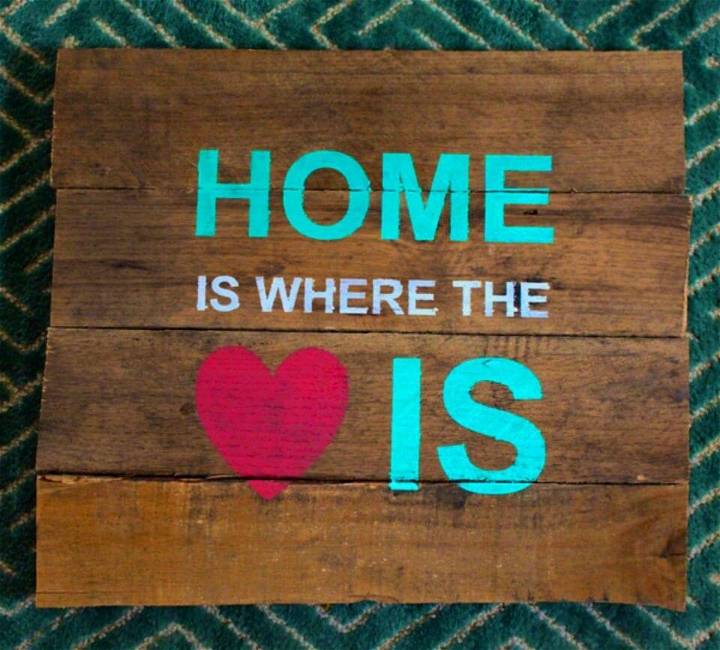 DIY Stencil a Pallet Sign and Free Cut File