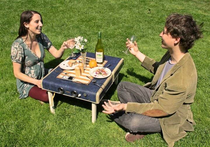 Turn a Suitcase Into Picnic Table With Speaker System