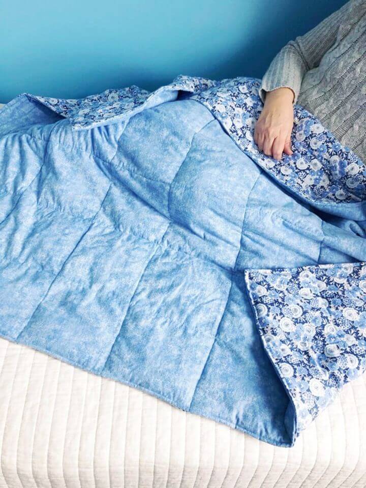 DIY Weighted Blanket for Anxiety