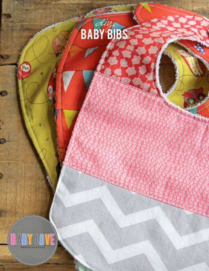 Easy DIY Baby Bibs Sewing