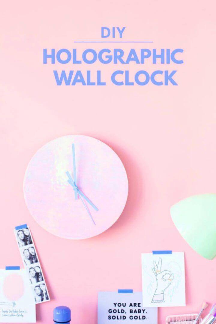 Easy DIY Holographic Clock
