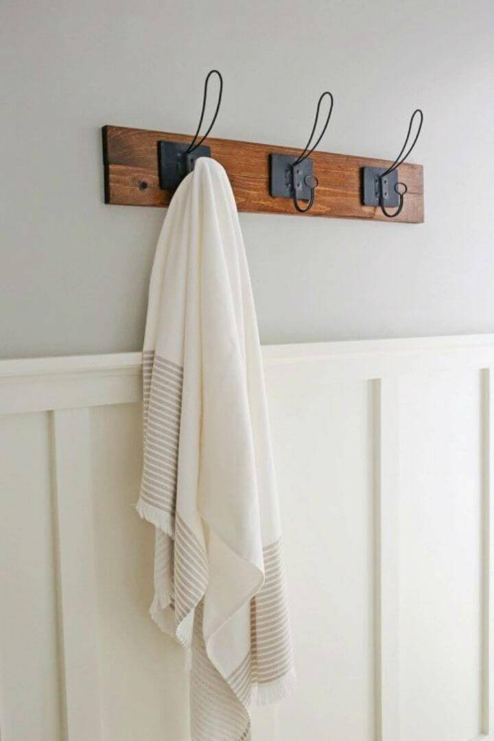 Easy to Make Towel Rack