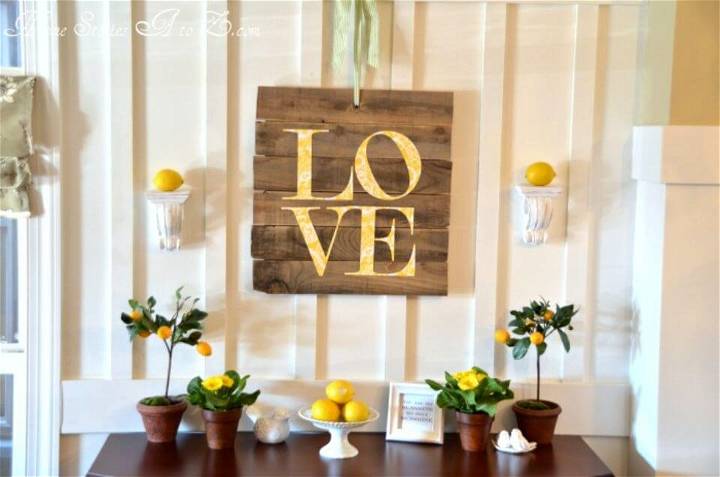 Easy to Make a Wooden Pallet Sign