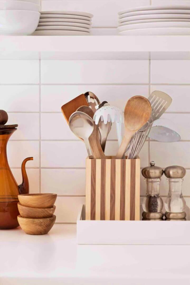 Gorgeous DIY Wood Striped Utensil Holder