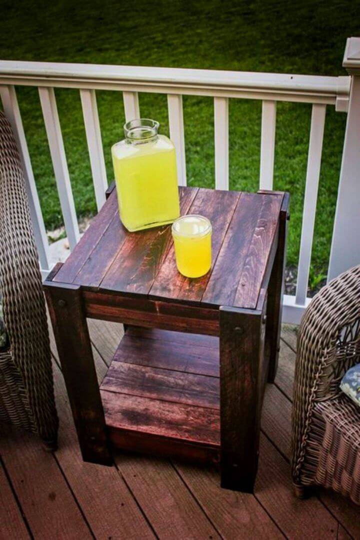 How to Make Pallet End Table