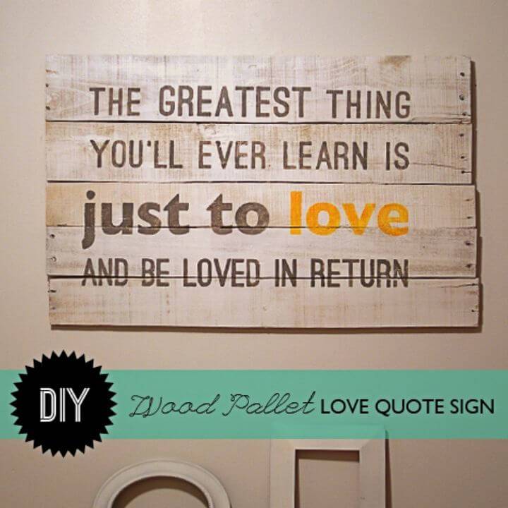 How to Make Wood Pallet Wall Art