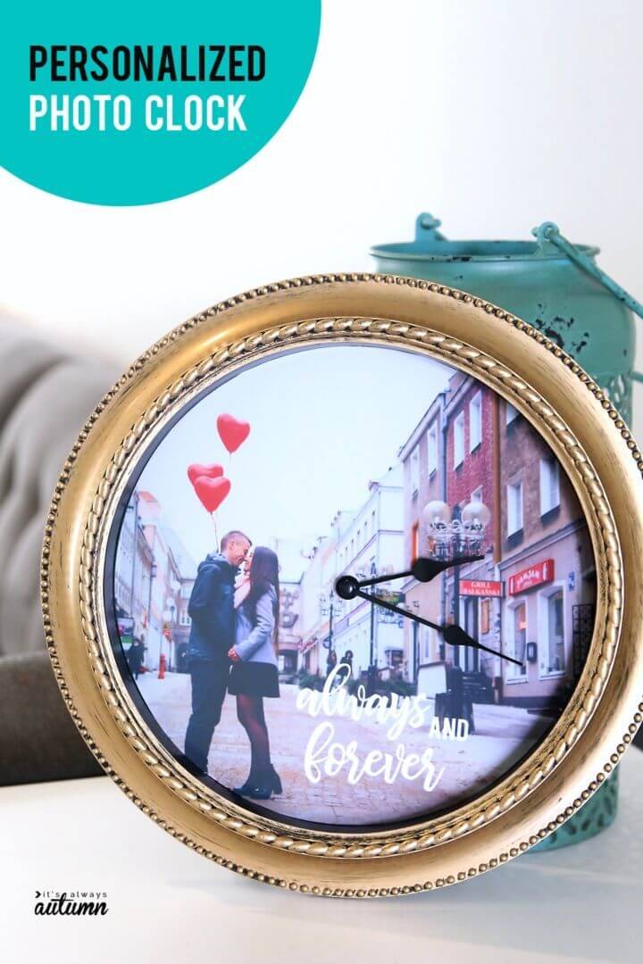 How to Make a Personalized Photo Clock