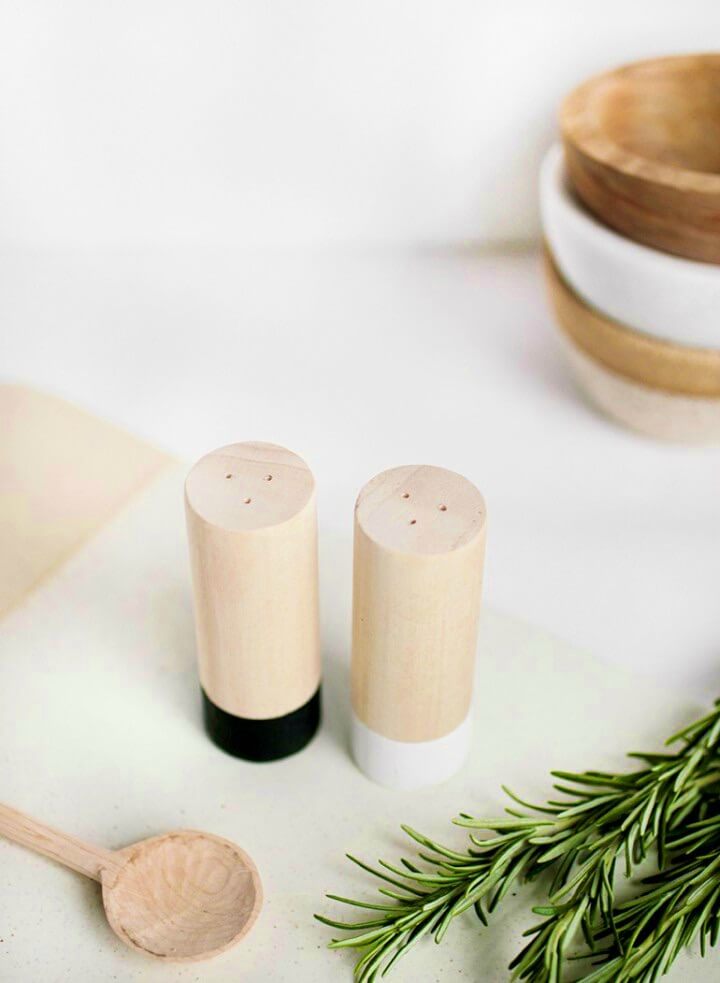 Make Wood Salt and Pepper Shakers