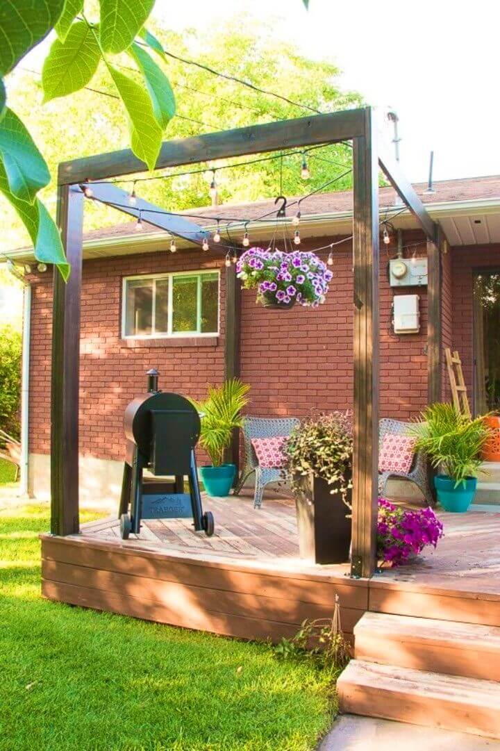 Modern DIY Deck Pergola